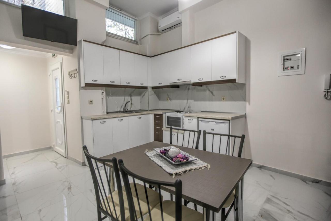 Del Sol #3 Meteora Luxurious Family Suites Kalambaka Eksteriør billede
